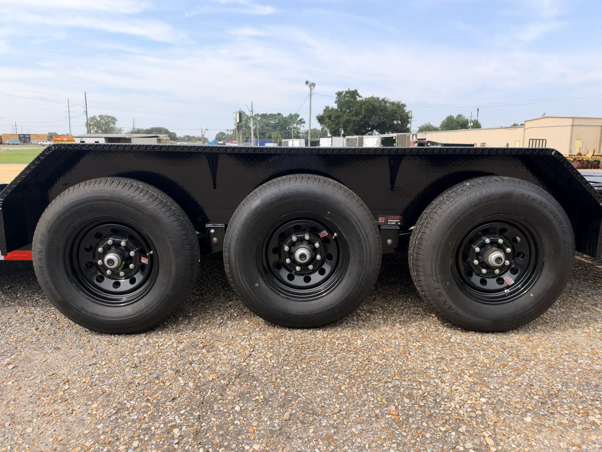 Load Trail 83x24 Triple Axle Equipment Trailer 21K, MAX Ramps, Black photo 5