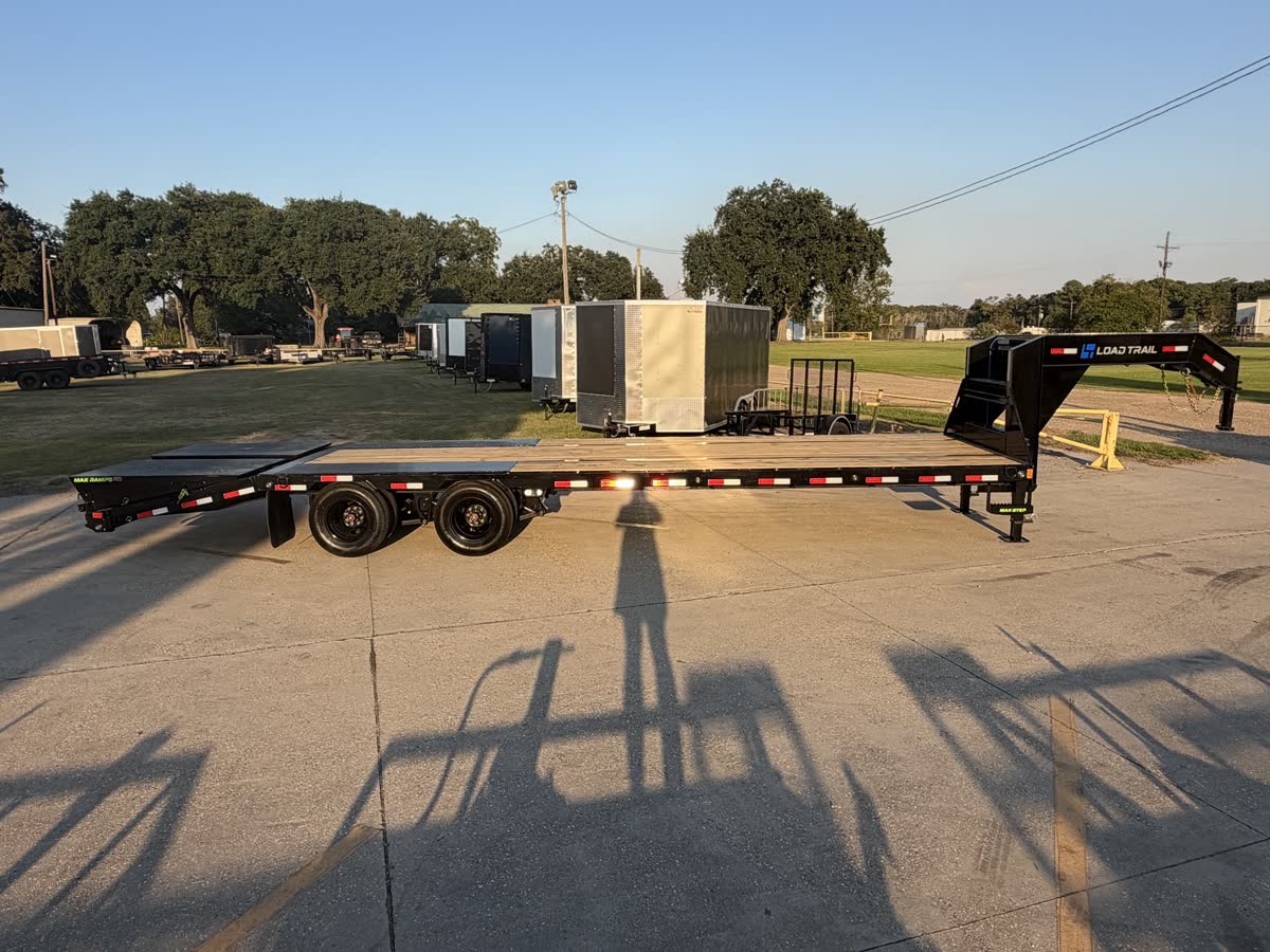 Load Trail 102x30 Low-Pro Gooseneck Trailer 24K, MAX Ramps, Black photo 5