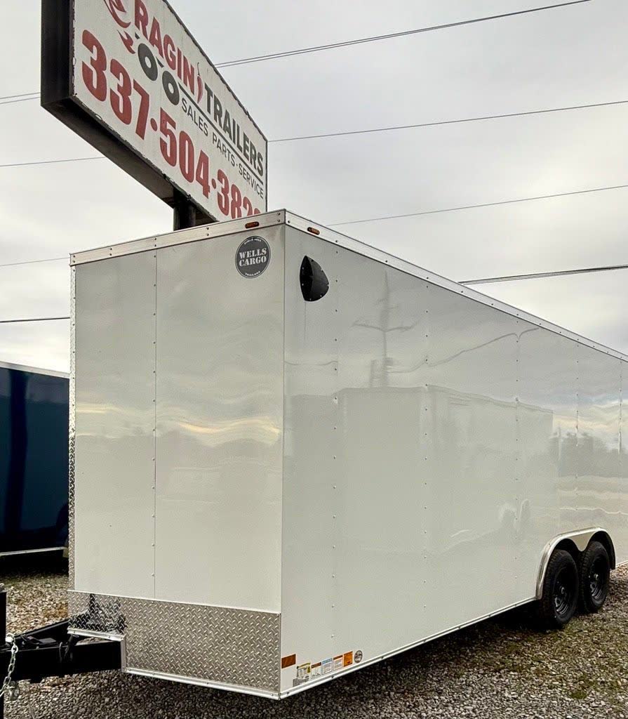 Wells Cargo 8.5X24 TA Cargo Trailer — Enclosed Cargo for sale in Lafayette LA